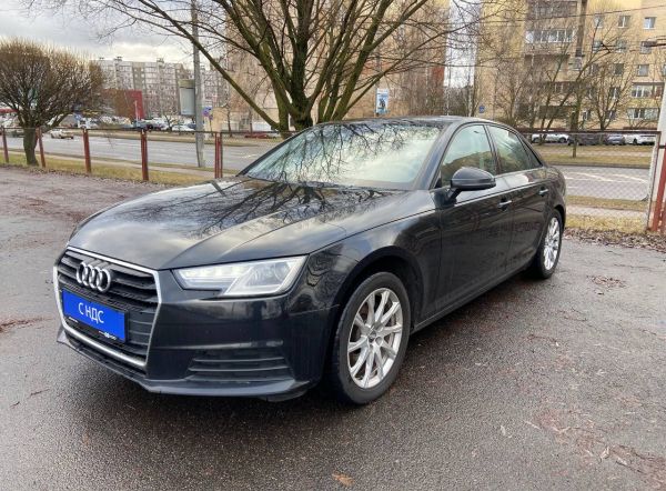 Audi A4 B9 2017 2.0