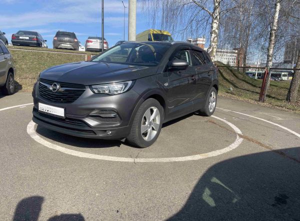 Opel Grandland X 2017 1.6D