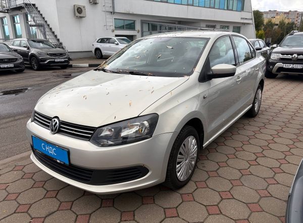 VW Polo Sedan 2015 1.6 AT